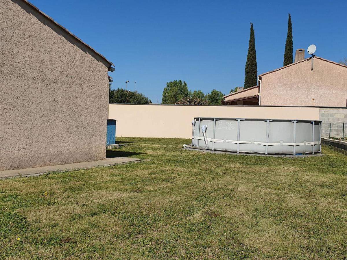 Pretty Villa With Above Ground Pool Saint-Genies-de-Fontedit Extérieur photo