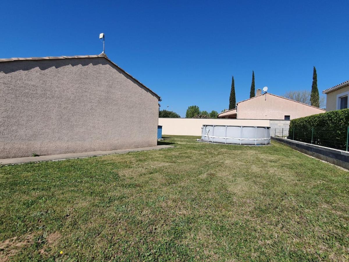 Pretty Villa With Above Ground Pool Saint-Genies-de-Fontedit Extérieur photo