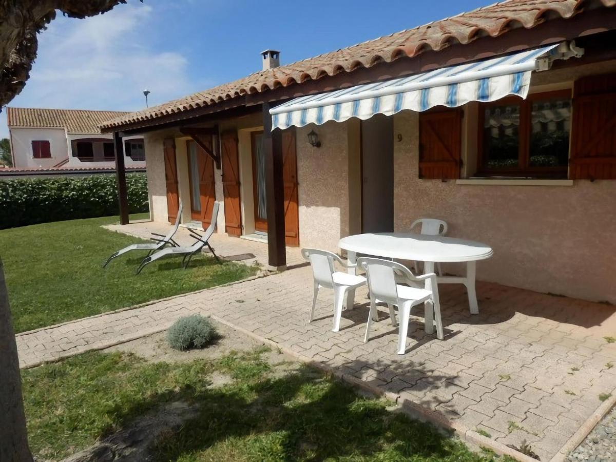 Pretty Villa With Above Ground Pool Saint-Genies-de-Fontedit Extérieur photo
